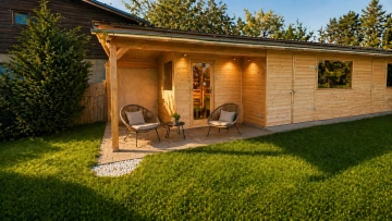 Venkovní sauna, která je součástí venkovní kůlny