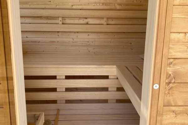 Stavba venkovnní sauny